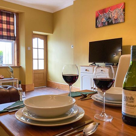Hollybank Villa Ladybank Екстериор снимка