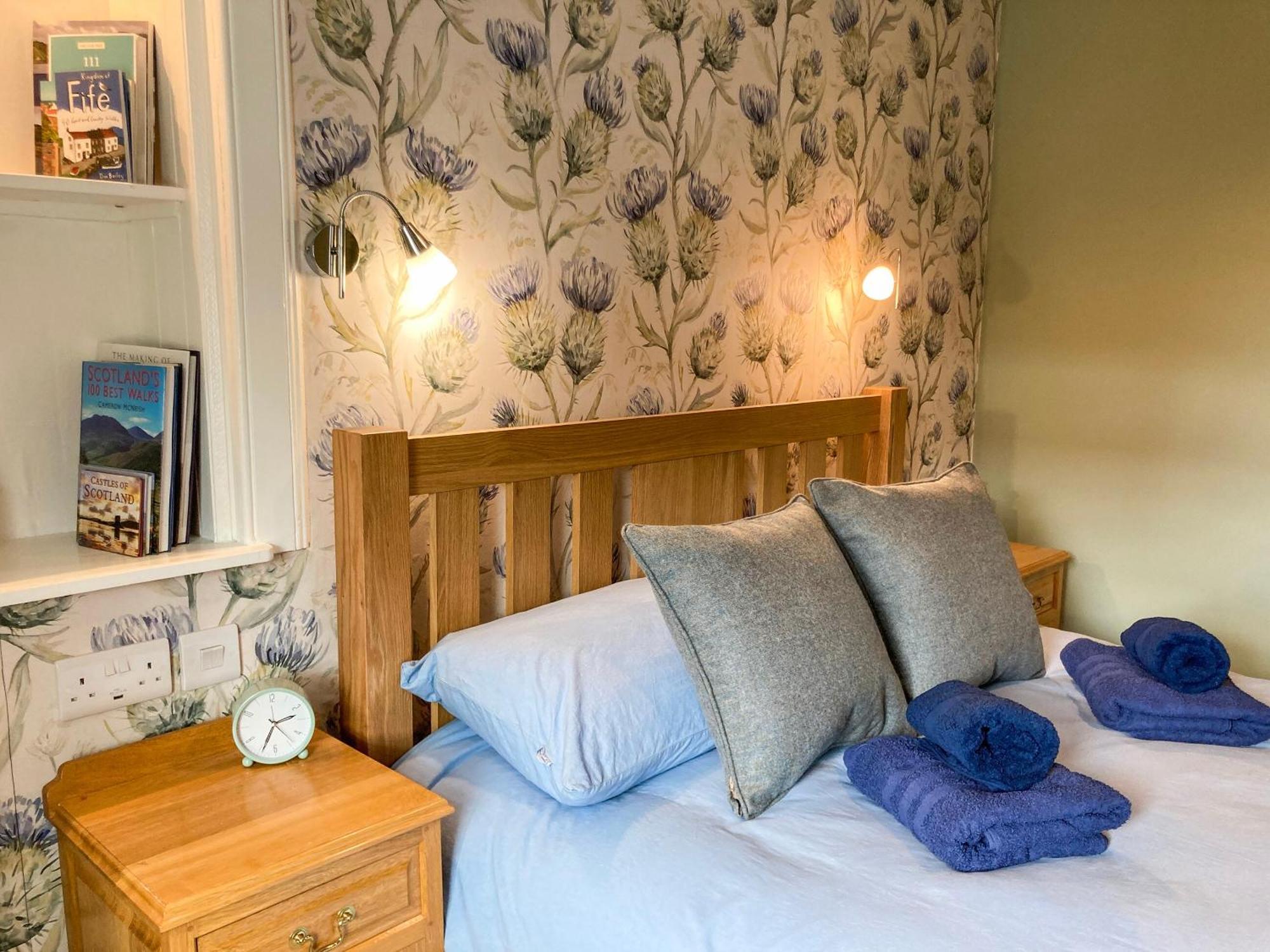 Hollybank Villa Ladybank Екстериор снимка